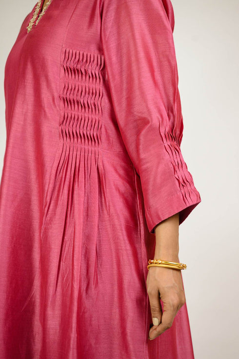 Berry Pink Smocked Gota Chanderi Kurta Set