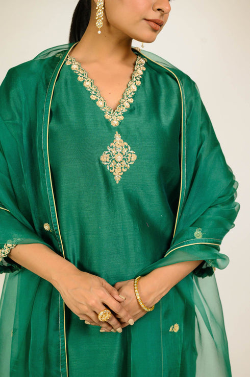 Emerald Scallop Embroidered Chanderi Suit Set