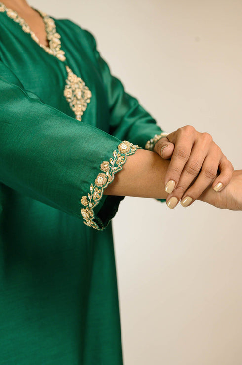 Emerald Scallop Embroidered Chanderi Suit Set