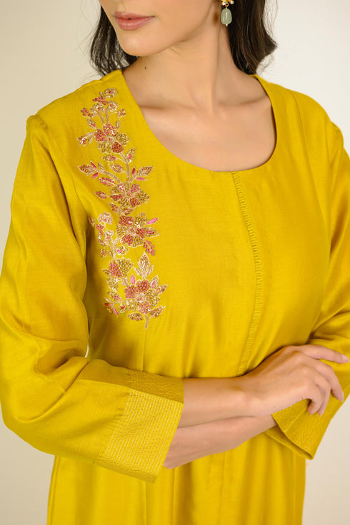 Mustard Kali Chanderi Kurta Set