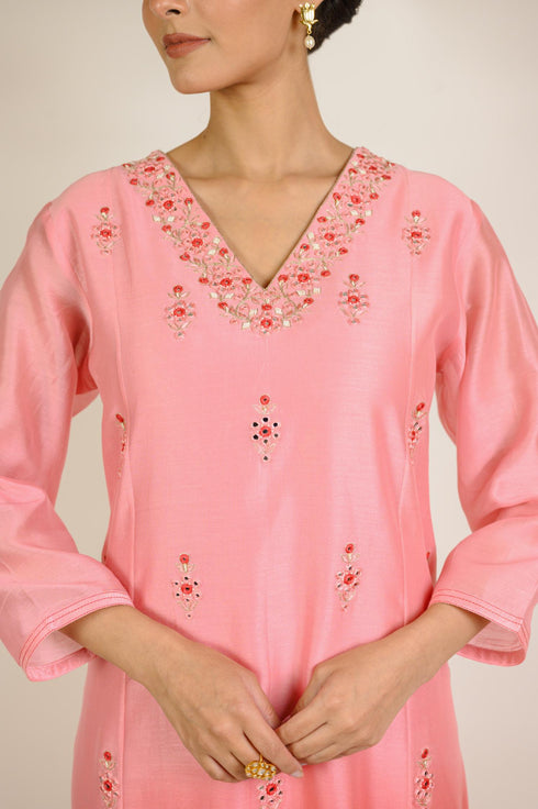 Strawberry Ombre Mirror Embroidered Kurta Set